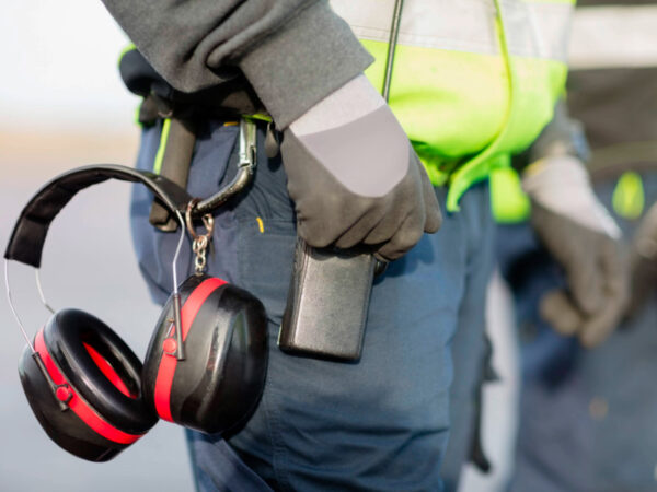 hearing-testing-for-airline_employee MSHA Compliant Hearing Testing for Salt Mining Employees